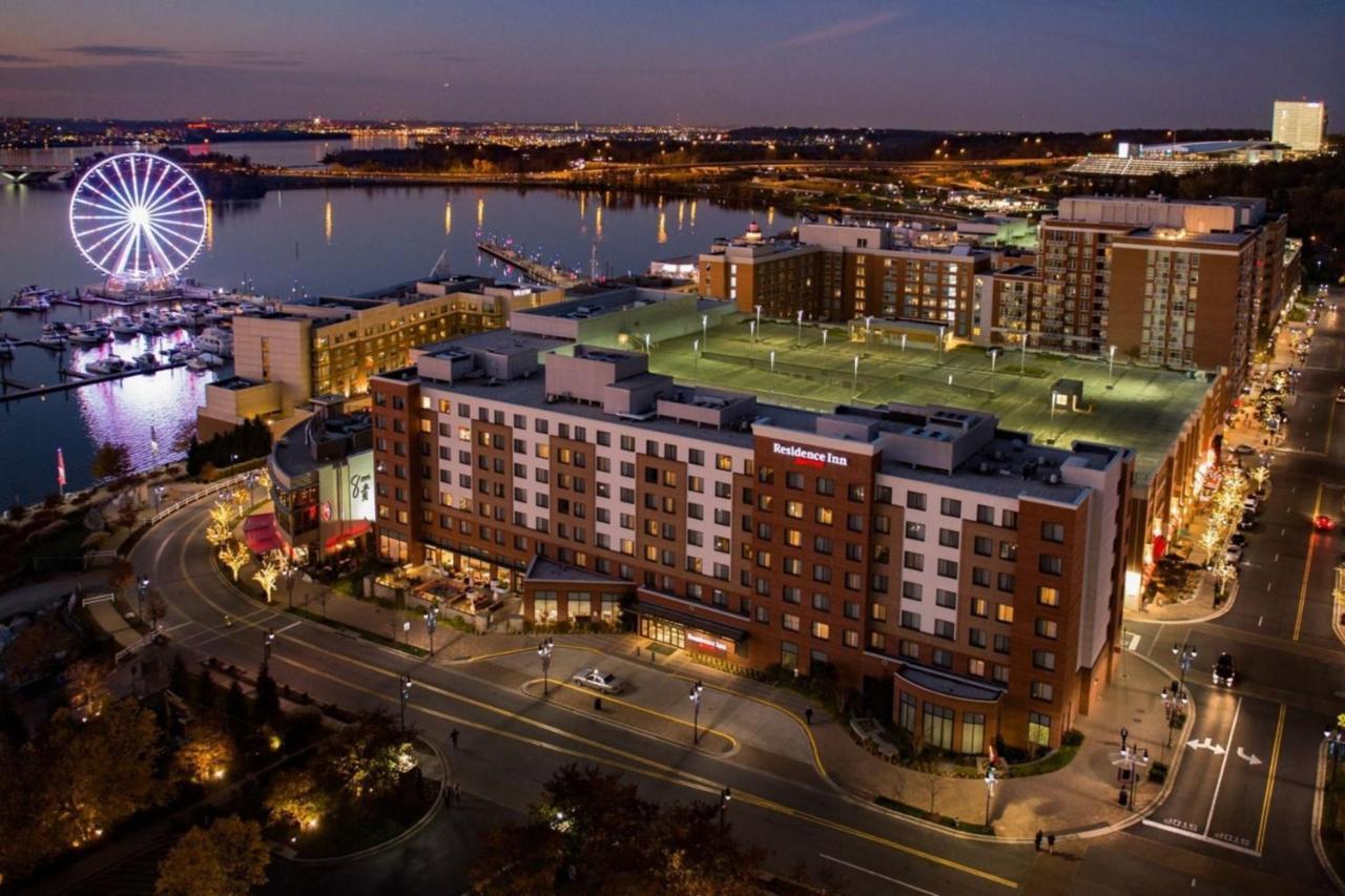 By Marriott Washington, D.c. Area Hotel National Harbor