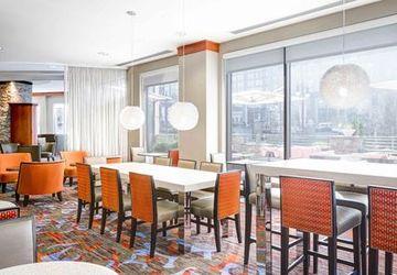 Hotel By Marriott Washington, D.c. Area National Harbor