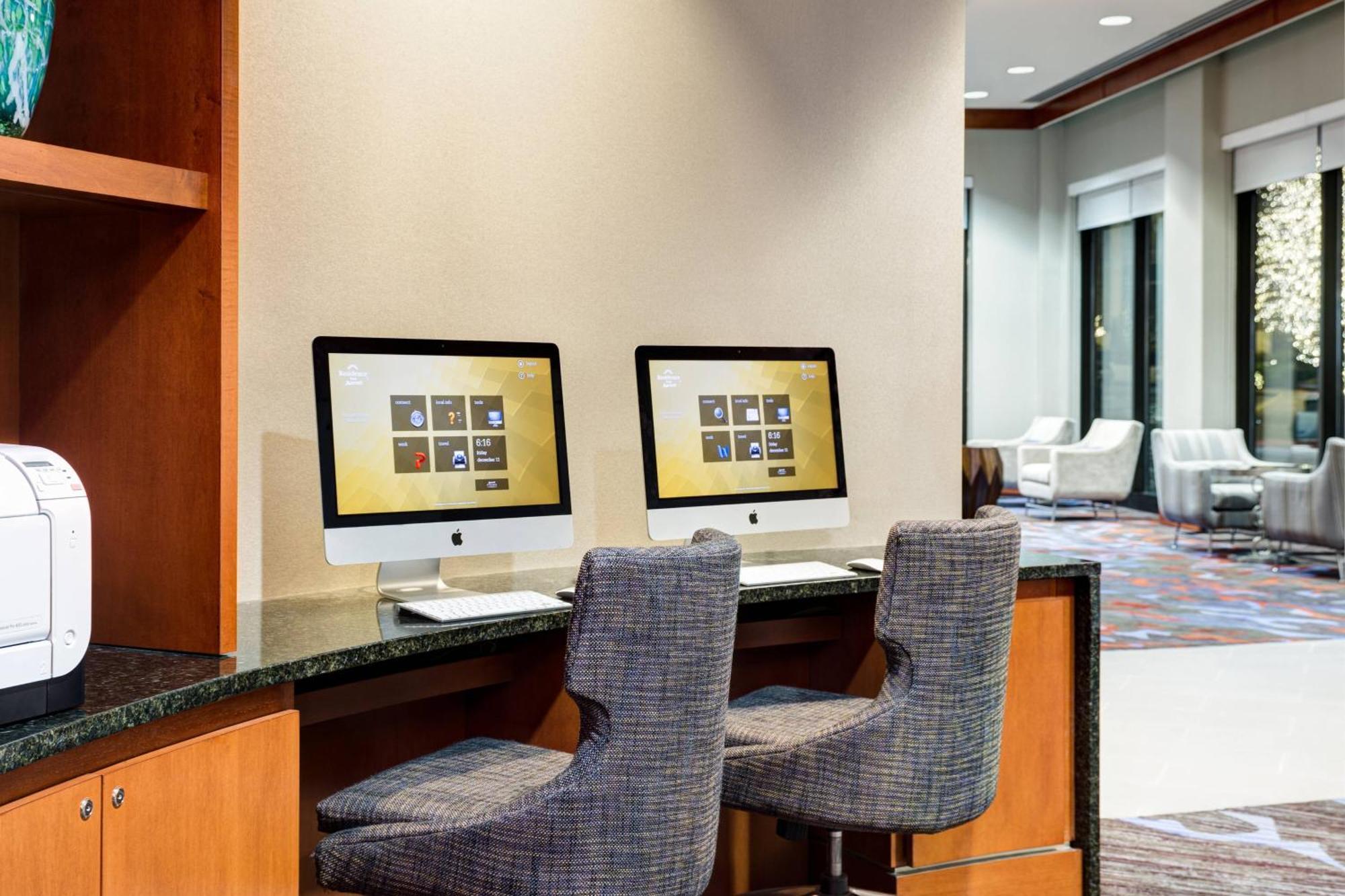 By Marriott Washington, D.c. Area Hotel National Harbor